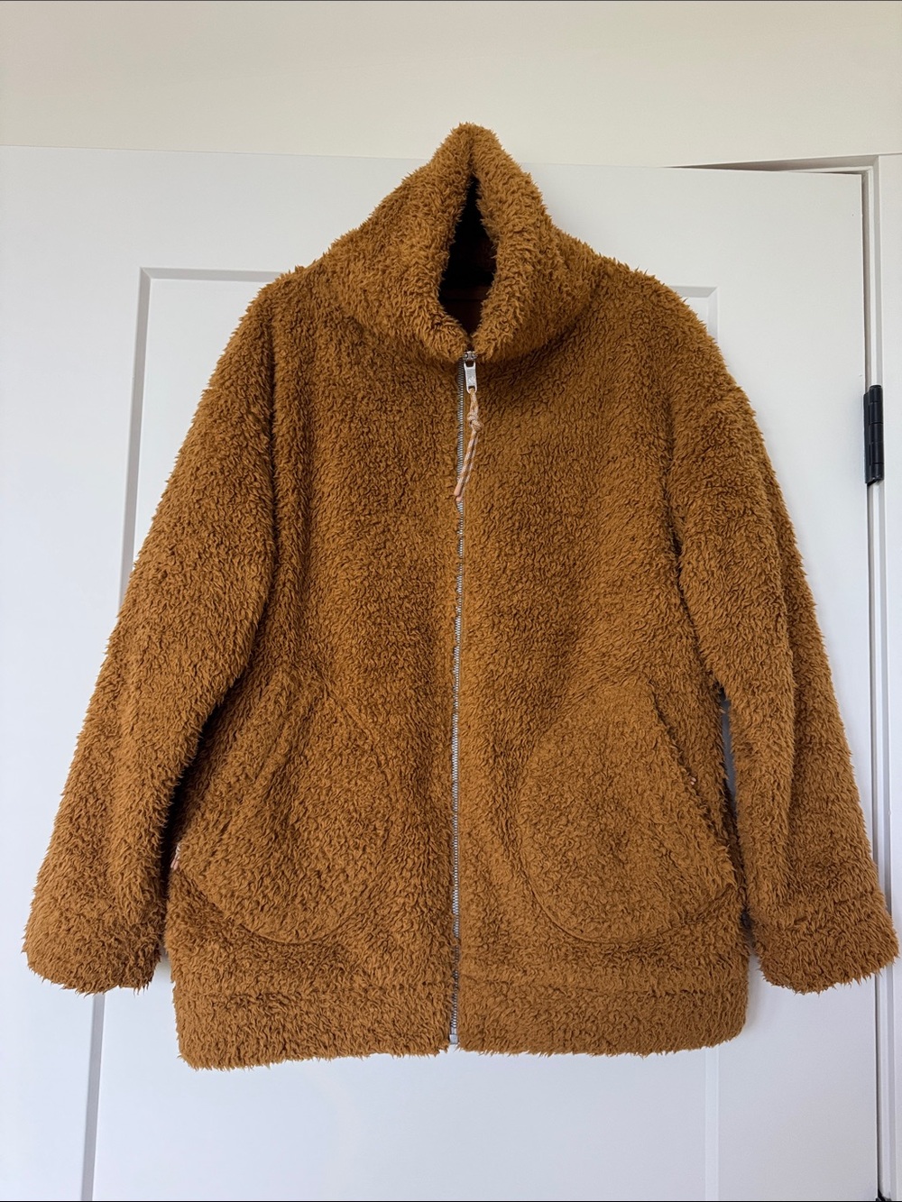 lululemon athletica Teddy Fleece Zip Jacket in Camel